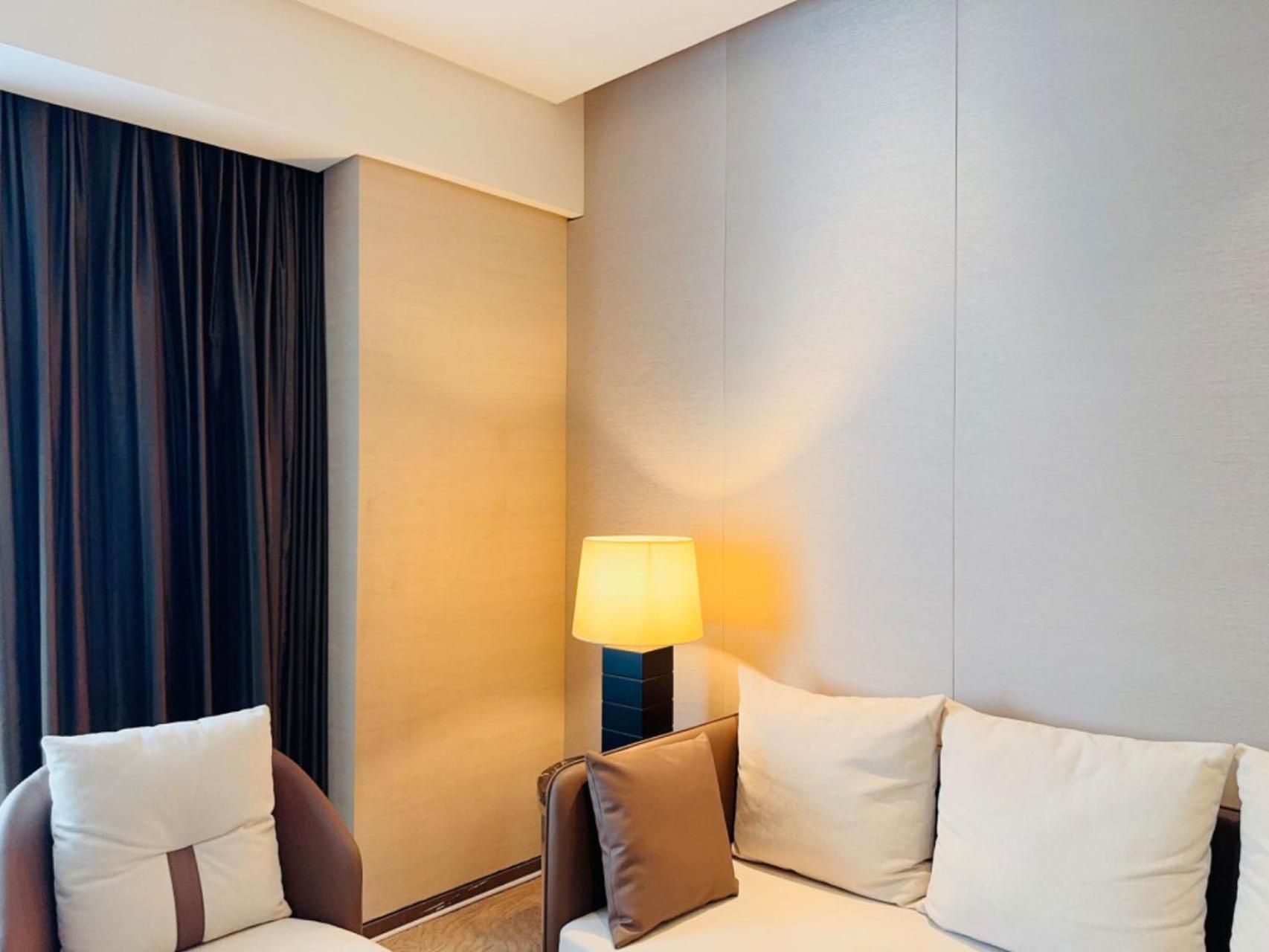 Guangzhou Baiyun Hotel Eksteriør billede A room at the hotel